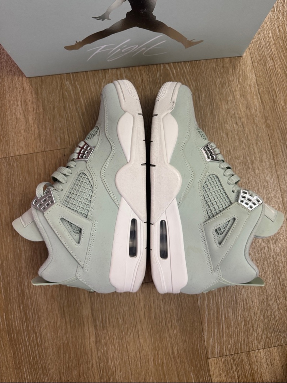 Air Jordan 4 Women's Retro Seafoam Sail Sneakers with Box size 9.5 - Picture 10 of 14